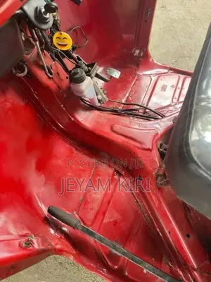 Bajaj RE 2006