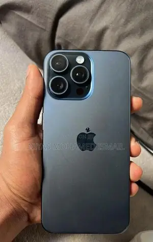 Apple iPhone 15 Pro Max (Used)
