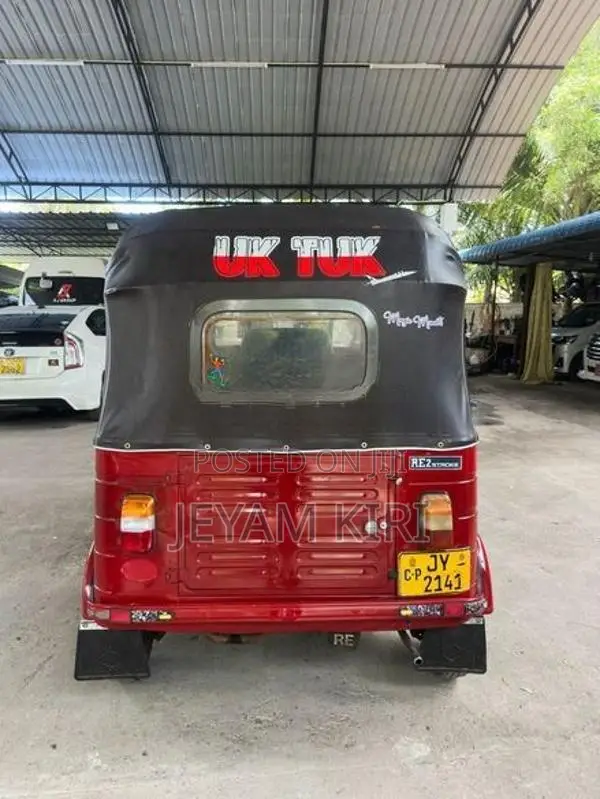 Bajaj RE 2006