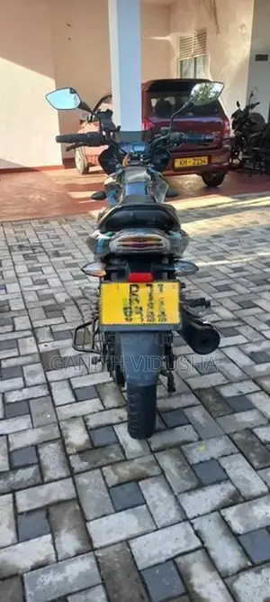 Bajaj Discover 125 2024