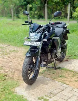 Yamaha FZ 2025