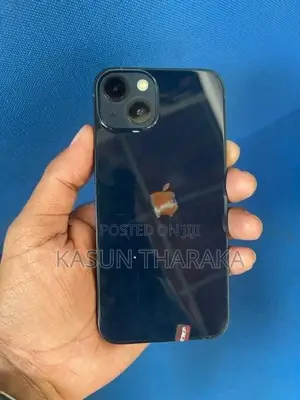 Apple iPhone 13 (Used)