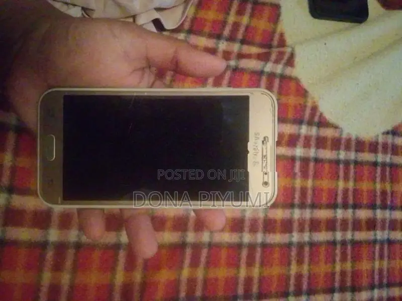 Samsung Galaxy J2 (Used)