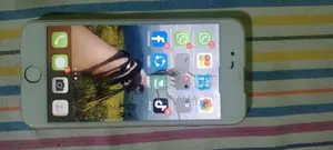 Apple iPhone 8 (Used)