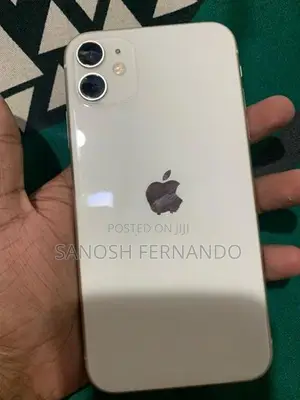 Apple iPhone 11 (Used)