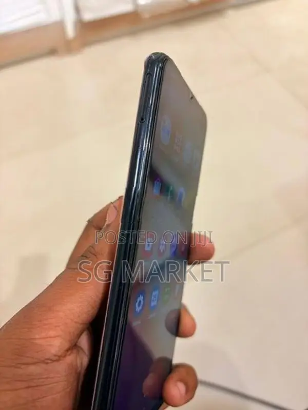 Samsung Galaxy A04e (Used)