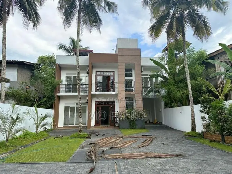 Modern Two Storey House for Sale Batugedara
