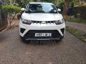 Mahindra KUV 100 2025