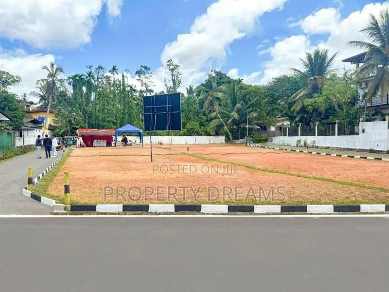 Athurugiriya Oruwala Prime Land