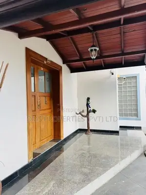 luxury House For Sale | Battaramulla 6 Bed room