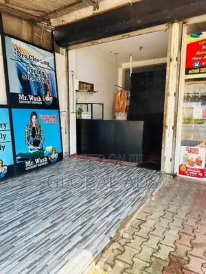 Shop with Room for Rent in Malabe