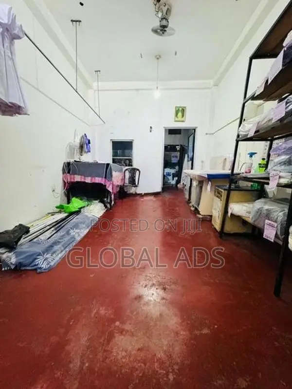 Shop with Room for Rent in Malabe