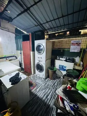 Shop with Room for Rent in Malabe