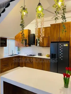 Piliyandala Super Luxury 3 Storied Spaces Elegant House