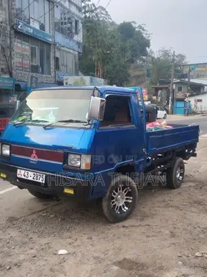Mitsubishi L300 1979