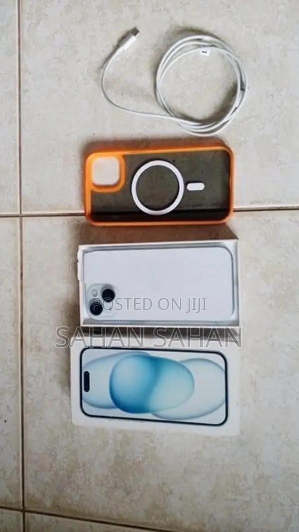 Apple iPhone 15 128gb (Used)