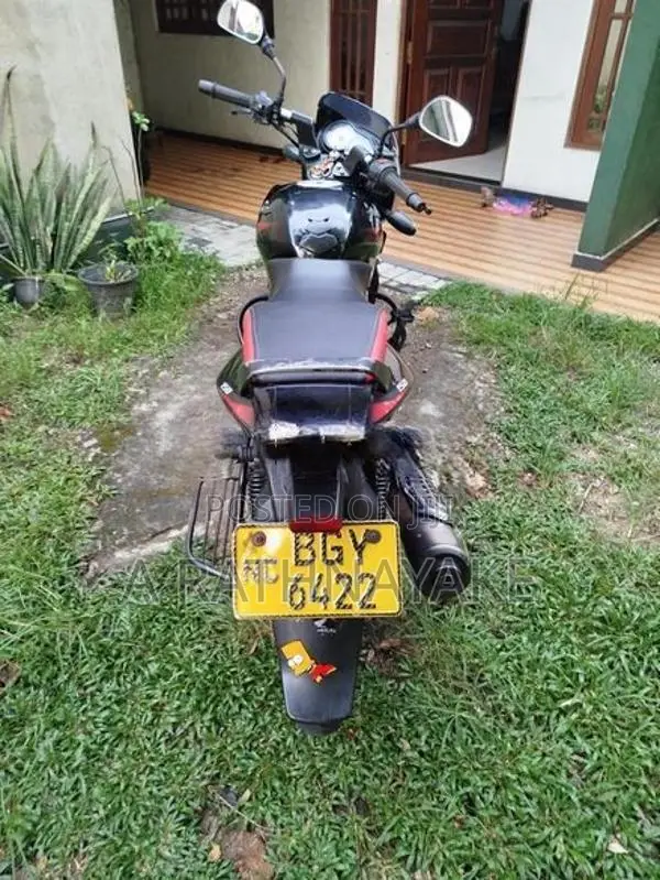 Bajaj Pulsar 150 2018