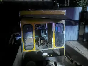 Three Wheel Chum Paan Body