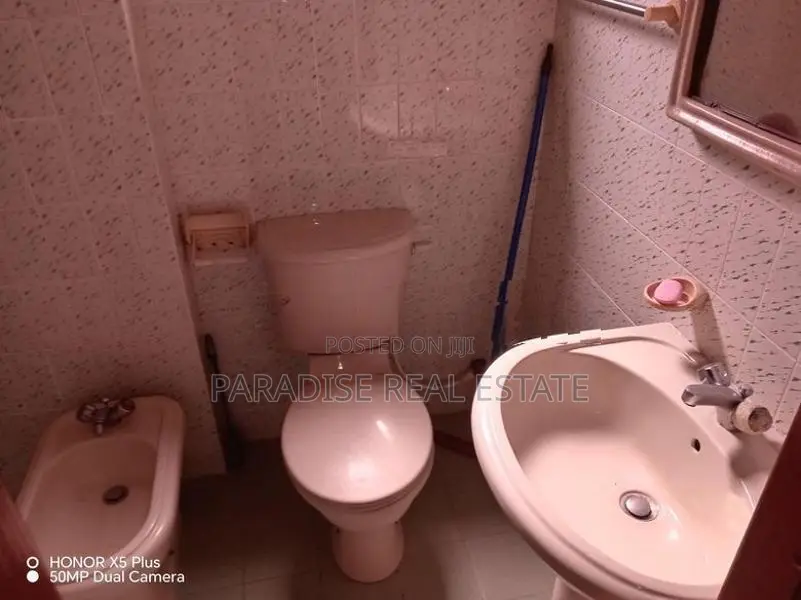 Semi Furnished 1st Floor House for Rent in Mount Lavinia