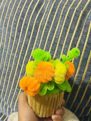 Handmade Pipe Cleaner Flower Vase