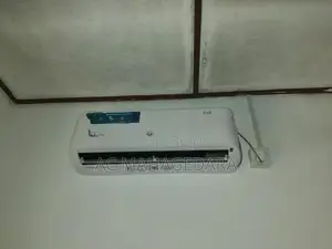 12000BTU Hisense Non Inverter Brand New Air Conditioner