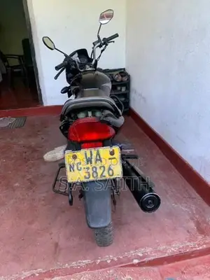 Honda CB Shine 2010
