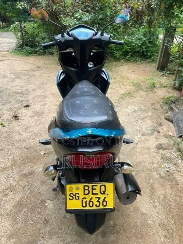 Yamaha Ray 2016