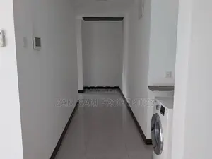 Luxury Apartment For Sale In Inner Flower Road Colombo 03