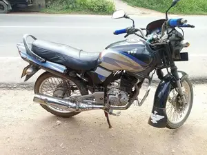 TVS Victor 2004