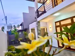 Super Luxury Brand New 4 Bed Rooms Upstairs House For Sale In Negombo