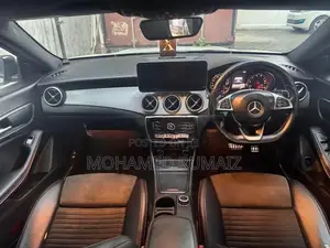 Mercedes Benz CLA 180 2018