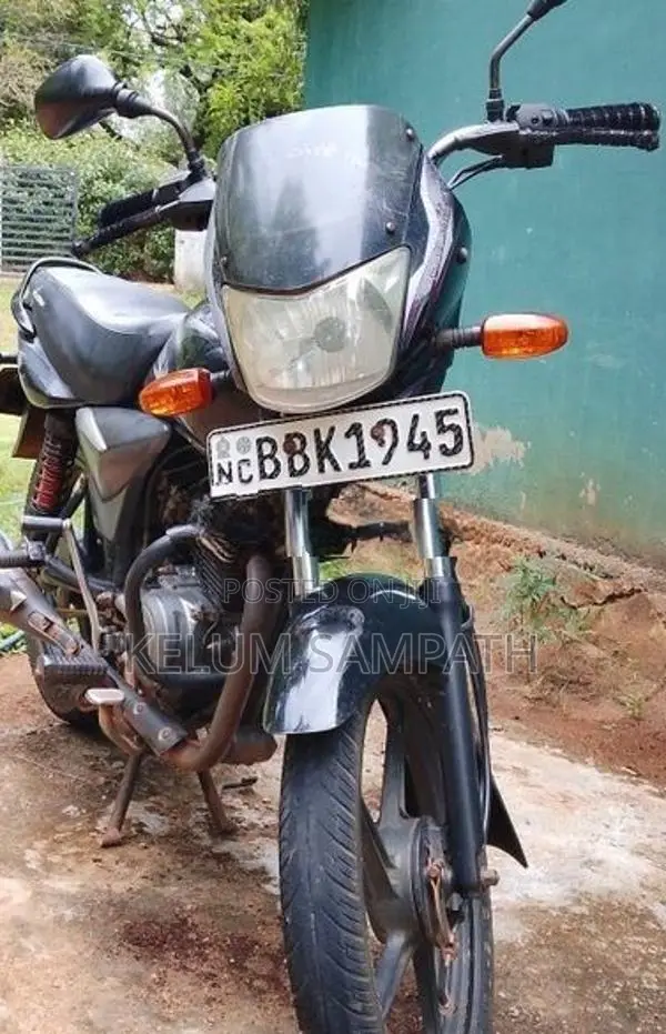 Bajaj Platina 2015