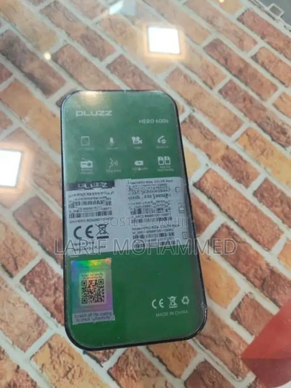 Pluzz Keypad Phone (Brand New)