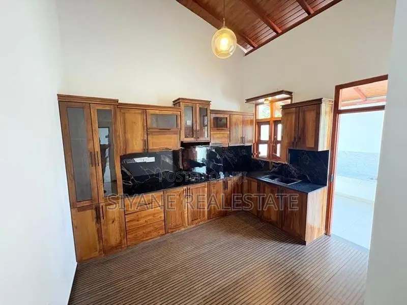 Brand New Single Storey House for Sale – Athurugiriya