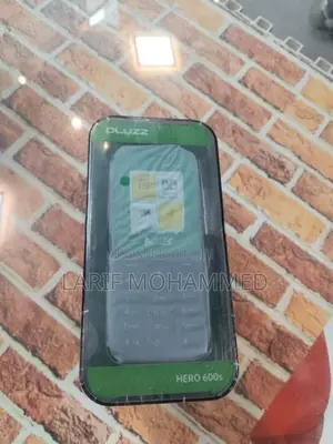 Pluzz Keypad Phone (Brand New)