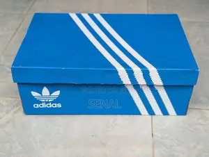 Adidas Ozelia Sprot Shoes