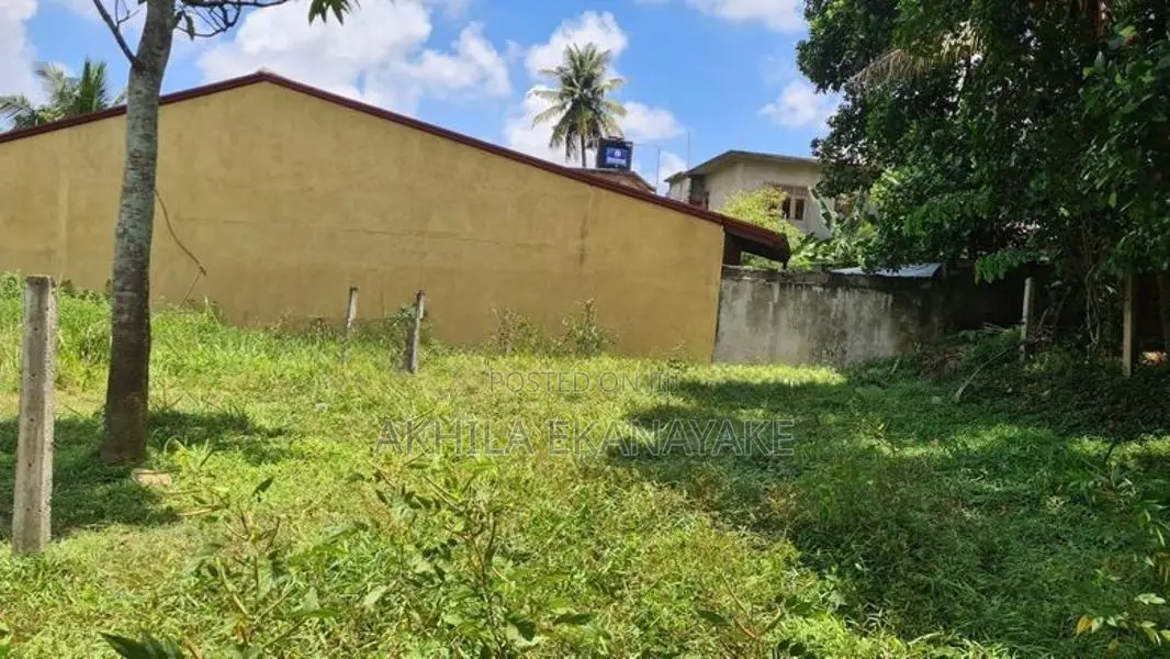 Thalawathugoda 8 Perch Land for Sale
