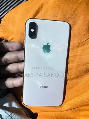 Apple iPhone XS 256GB (Used)