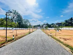 මිලෙනියම් සිටි එක ලගින්ම සුපිරි ඉඩමක්