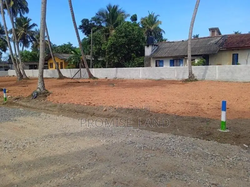 Exclusive Land Plots Sale Panadura Walana M20