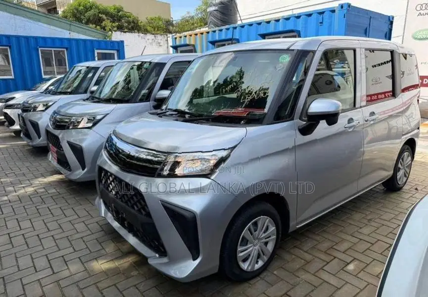 Toyota Roomy X Grade 2023