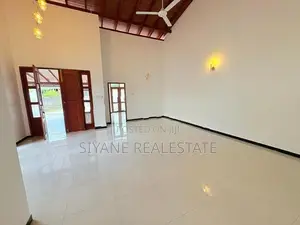 Brand New House For Sale in Athurugiriya