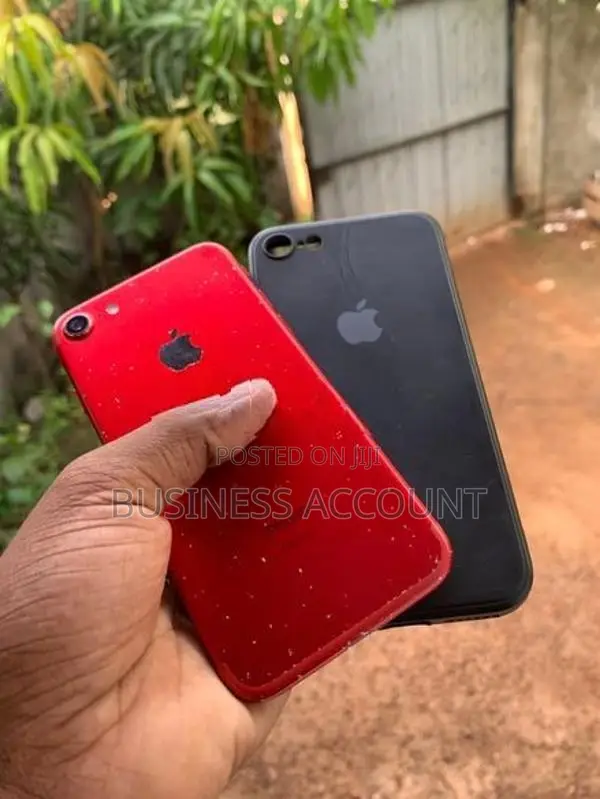 Apple iPhone 7 128GB (Used)