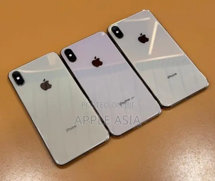 Apple iPhone XS Max (Used)
