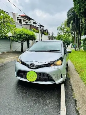 Toyota Vitz 2016