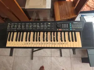 Yamaha 100 Keyboard