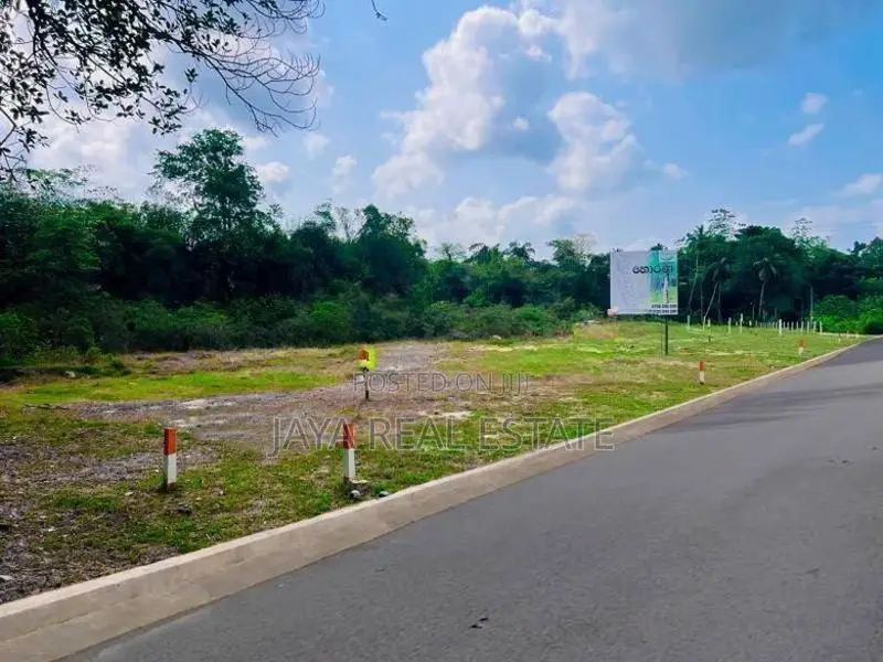 Beautiful Land Sale Horana