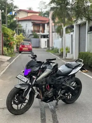 Bajaj Pulsar NS200 2018