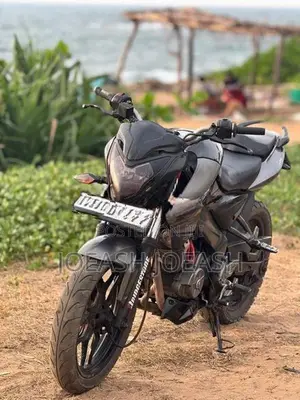 Bajaj Pulsar NS200 2018