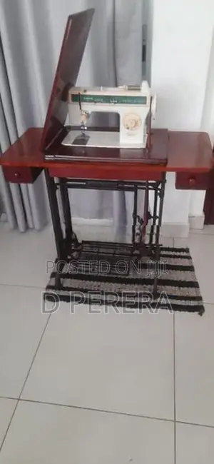 Singer Sewing Machine